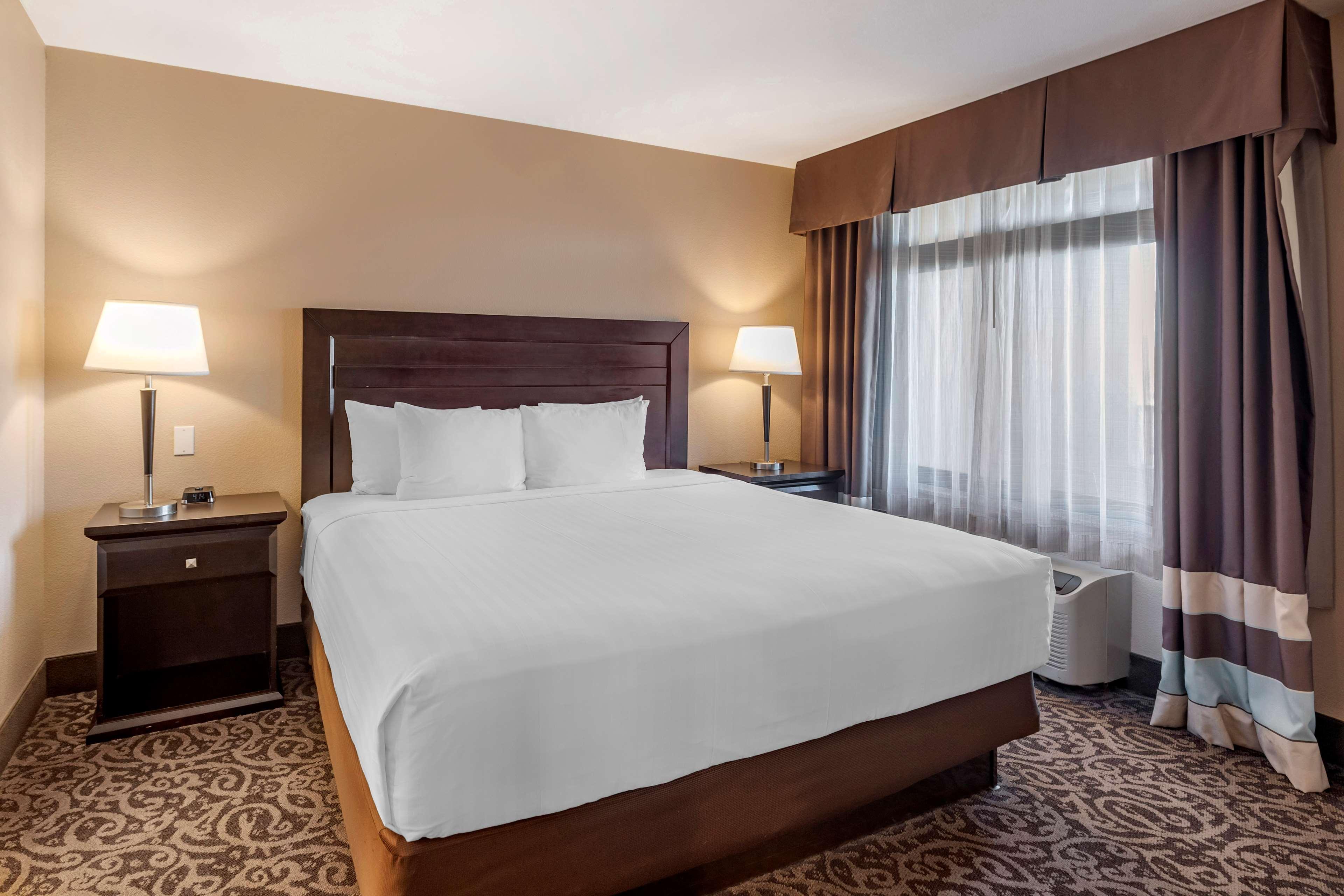 Best Western Plus Las Vegas South Henderson Екстер'єр фото